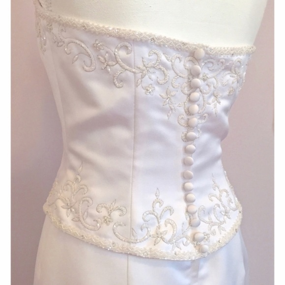 NWT Alfred Angelo White Sheath Wedding Dress - Picture 4 of 4